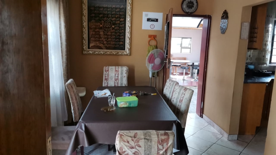 4 Bedroom Property for Sale in Oos Einde North West